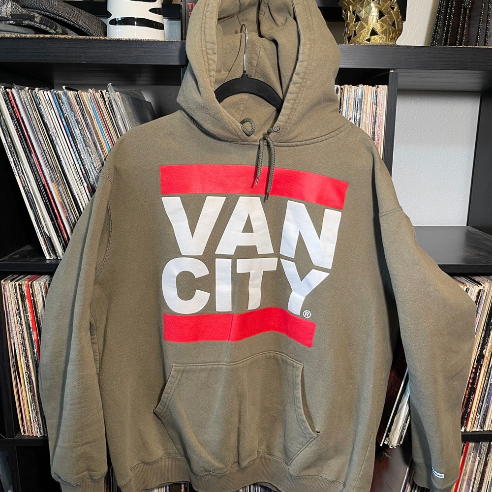 Olive Green “VAN CITY” Hoodie Mens XL